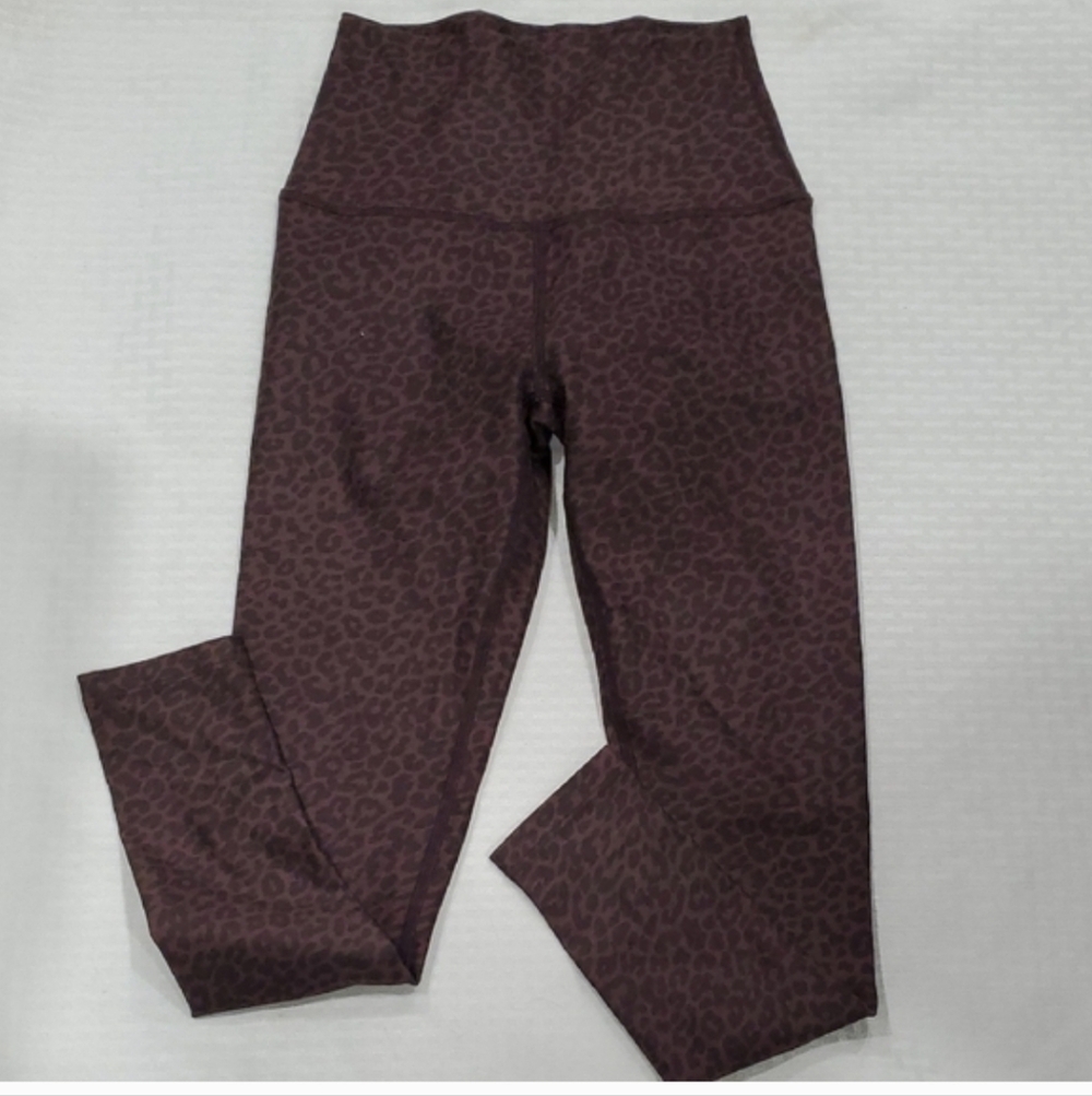 Beyond yoga Brown High-Rise crop ankle Leggings with Stretchy Fit - Picture 9 of 9